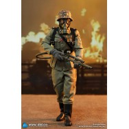 DID D80177 1/6 Scale Flammenwerfer Gefreiter – Joerg