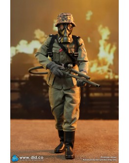 DID D80177 1/6 Scale Flammenwerfer Gefreiter – Joerg