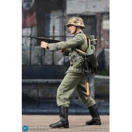 DID D80177 1/6 Scale Flammenwerfer Gefreiter – Joerg