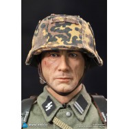 DID D80177 1/6 Scale Flammenwerfer Gefreiter – Joerg