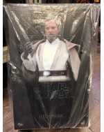 Hot Toys MMS390 Star Wars The Force Awakens Luke Skywalker (Flea Market)